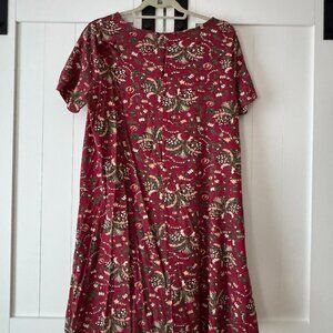 This is a Fat Face Simone Alhambra Palms dress in burgundy.